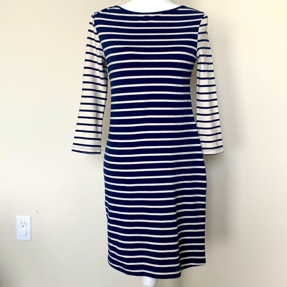 EUC Old Navy Navy blue/White Striped Dress XS